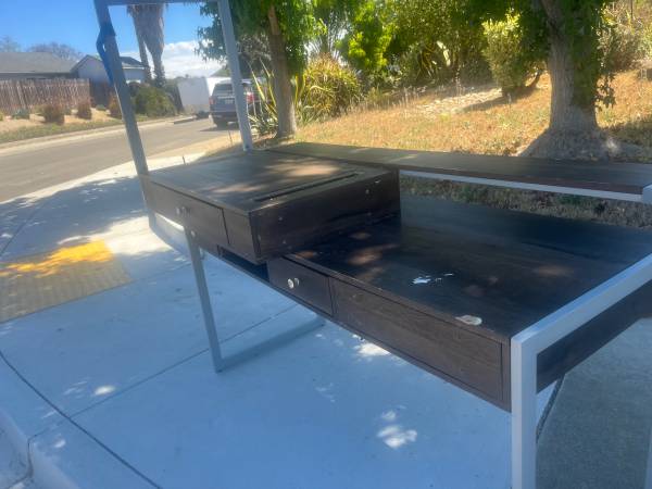 L shape desk/ work bench 1
