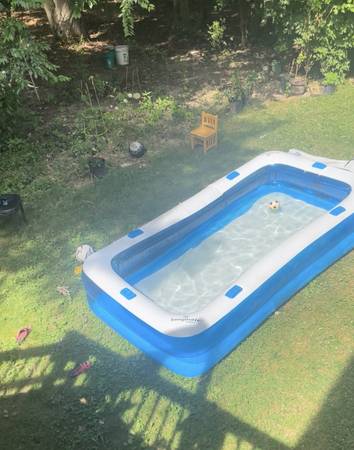 Inflatable Pool 1
