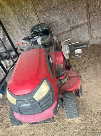Craftsman Riding Lawn Mower 1