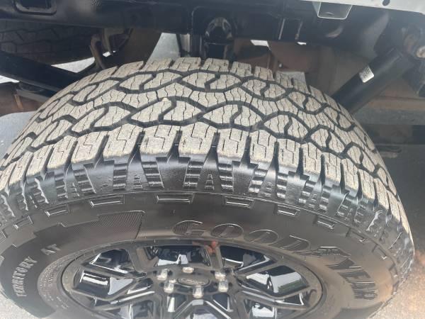 2022 Ford F-150 5.0L V8 - Photo 4
