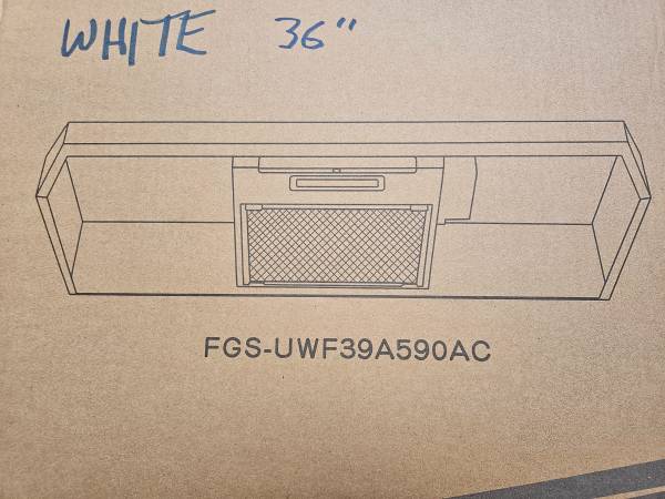 FIREGAS 36 inch Under-Cabinet Range Hood in White, New in Box 1