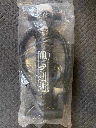 Bote hand pump 1
