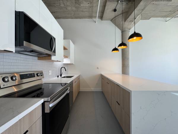 $2,600 / 1br - 1256ft2 - Jack London Square Live/Work Loft (oakland downtown)63682813848705123