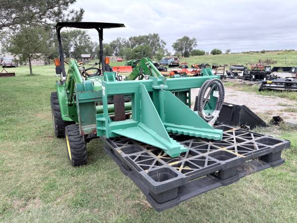 John Deere Tree/Post Puller USA Hydraulic 1