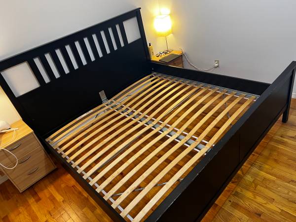 IKEA King Bed Frame (HEMNES) +Headboard+ Luroy Slats- Black 1