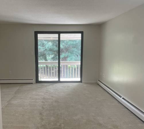 $1,595 / 1br - ¡Alquiler gratis! ¡Calefacción y agua caliente gratis! ¡Tarjeta de regalo de $500! ¡Llama ahora! (ELLINGTON)63989073630466121