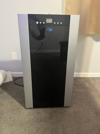 Air Conditioner Remote Control Large Free Standing Dual Venting 1