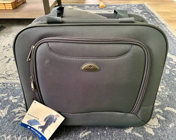 Samsonite Silhouette 8 Rolling Underseat/laptop Bag 1