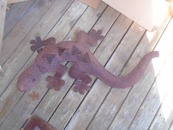Yard Art Large Metal Reptile Lizard Garden Wall Decor 33 inches long 1