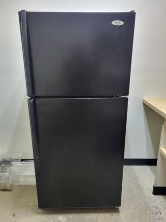 FREE Refridegerator 1
