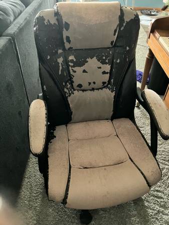 Computer chair 1