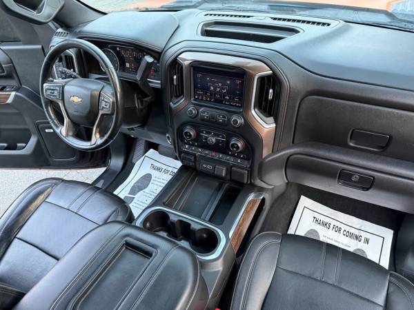 2020 Chevrolet Silverado 3500HD - Photo 9