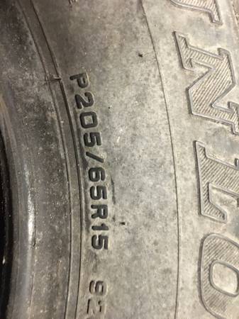 205 65 15 (1) dunlop & 205 70 15 (1) 1