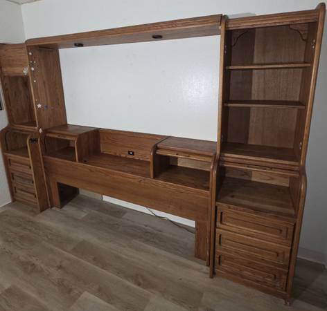 Solid oak headboard 1