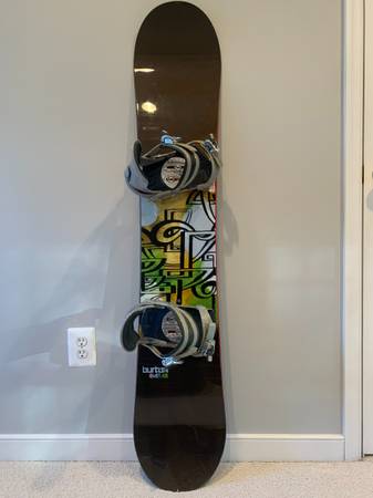 burton 48 snowboards Fantastic Burton Air 48 men's snowboard (148cm) with Ride bindings -  sporting goods - by owner - sale