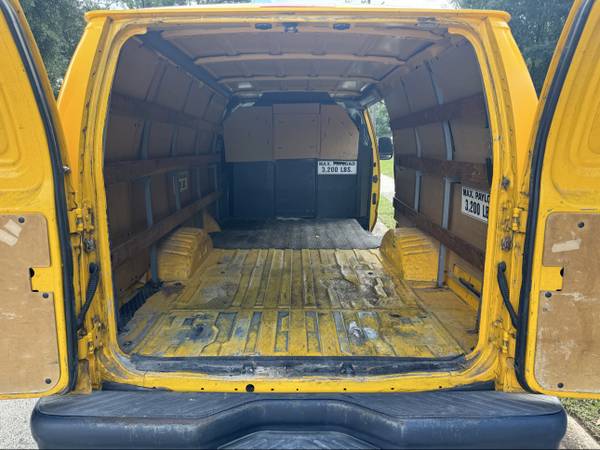2007 Ford E-250 Extended - Photo 6