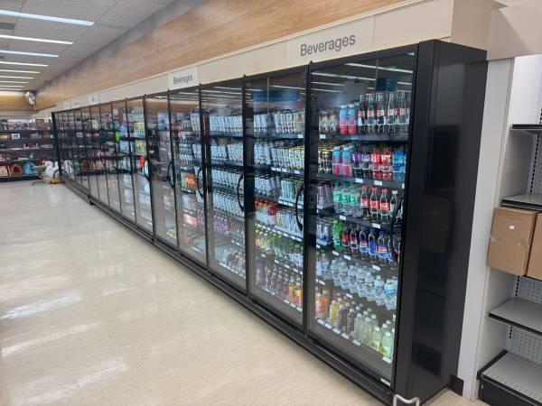 Complete Zero Zone Commercial Refrigeration Display Case System 1