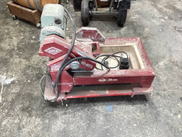 Tile saw 1