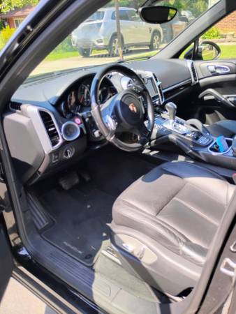 2014 Porsche Cayenne - $13,500 (Rockville)63618571344641124