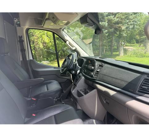 2024 Ford T350 Transit - Photo 6