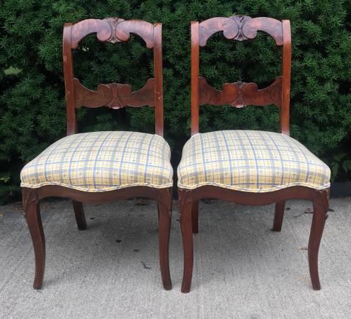 Accent or occasional tables and chairs 1