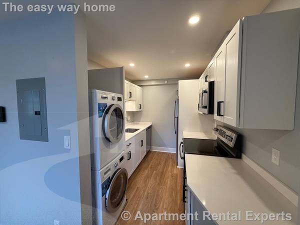 $2,950 / 2br - --- Hermoso de 2 habitaciones (( Lavandería en la unidad )) -- Cocina completa - FOTOS (Cambridge \ Alewife \ N. Cambridge)63839290968193122