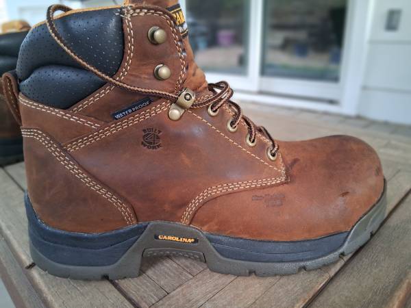 Carolina Waterproof Boots with Composite Toe - nearly NEW 1