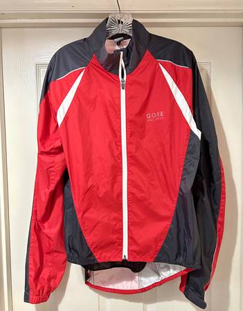 Gore Windstopper Jacket, Large, Very Good 1