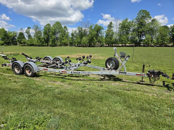 Eagle large tandem roller boat trailer 1