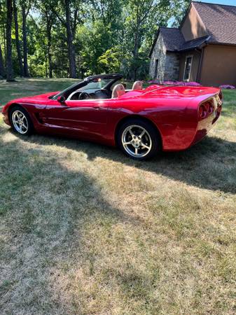 2001 C5 Corvette Convertible / NICE! / Only 17,500 Miles / Clean Title 1