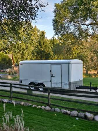 Fully Enclosed Trailer 1