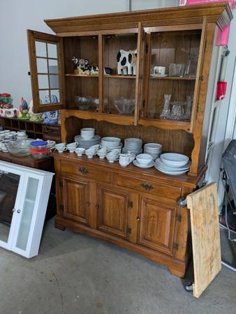 Yard sale photo