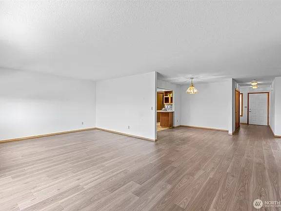$1,720 / 2br - 1470ft2 - Move In Ready (Vancouver)63999315070979123