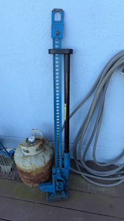 Hi-Lift Jack 1