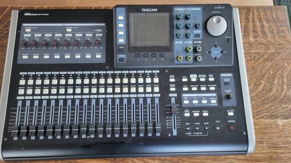 Tascam DP-24SD 1