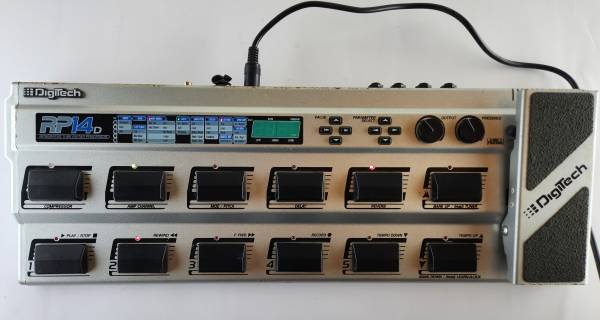 Digitech RP14D Guitar Effects Processor 1