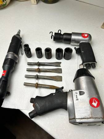 Husky Air Compressor Tools & Accessories 1