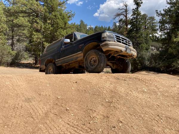 1995 Ford Bronco 1