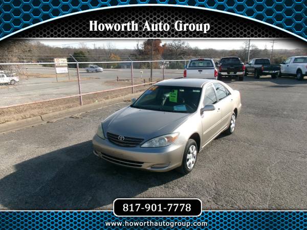 2004 Toyota Camry LE 1