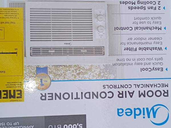Midea Air Conditioner Brand new in Box 1
