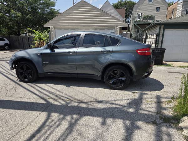 L@@K LOADED BMW X6 - $2,850 (Chicago)63493785369729121