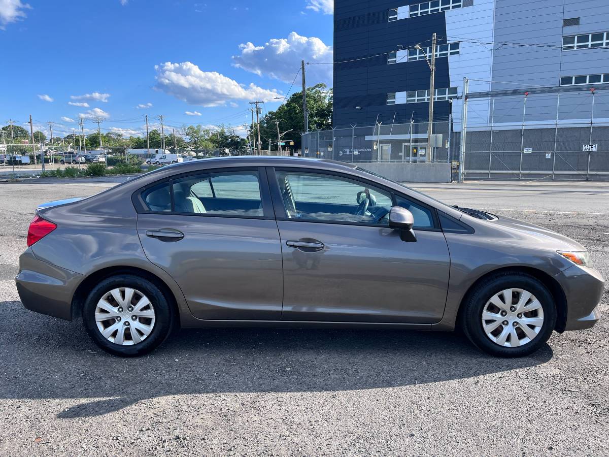 2012 Honda Civic no accidents 150k miles