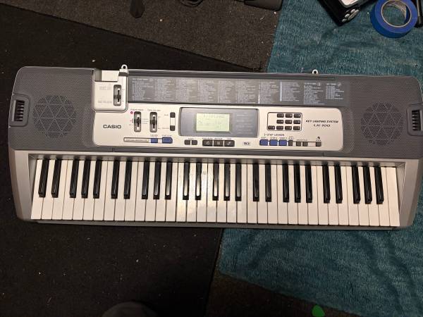 Casio LK-100 1
