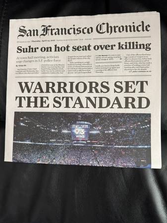 San Francisco Chronicle 4/14/2016 GSW Warriors Set The Standard Newspa 1