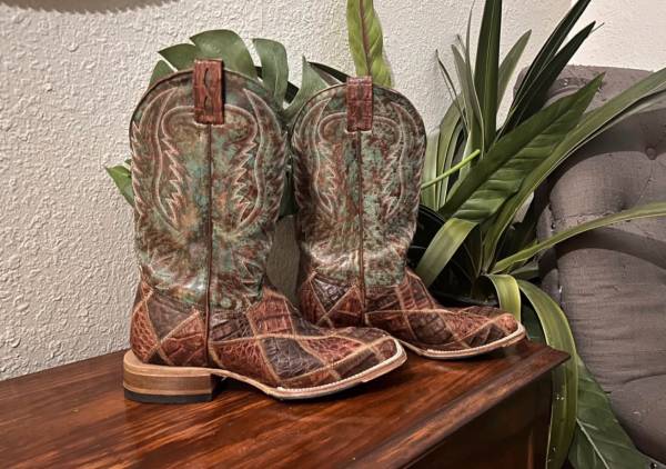 CAVENDERS CIGAR CAIMAN PATCHWORK 1