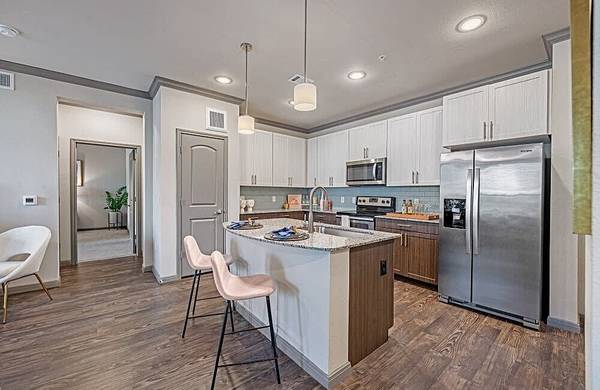 This luxury studio in cedar park is with 8 weeks free! And a gift card 1