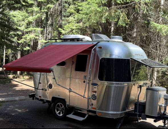 2015 airstream bambi 1