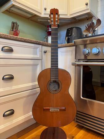 1977 Jose Ramirez 1A Classical Guitar - Cedar Top 1