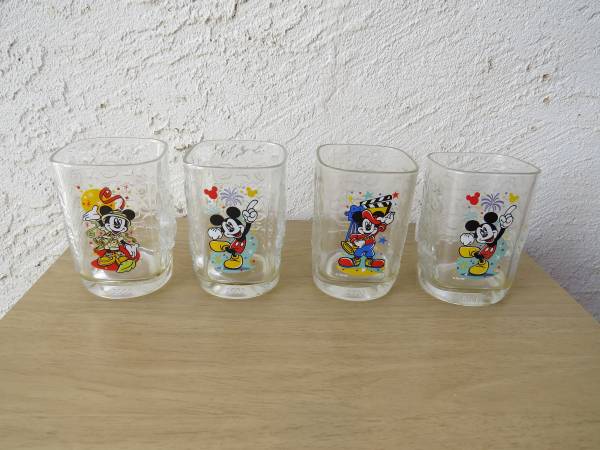 McDonalds Walt Disney World Year 2000 Celebration Glasses 1