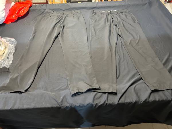 Men’s dress pants size 36-32 1